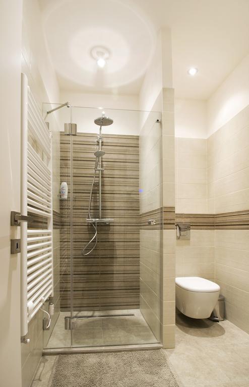 Nn Apartman Budapest Budapeste Quarto foto